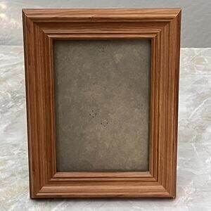Uniek Solid Wood Picture Frame fits 5x7 in Photos Free Standing or Hung